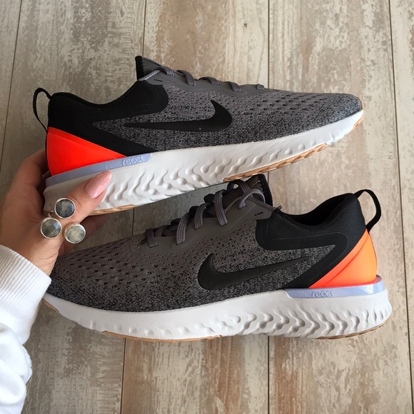 NWT Nike odyssey react grey - Picture 6 of 7